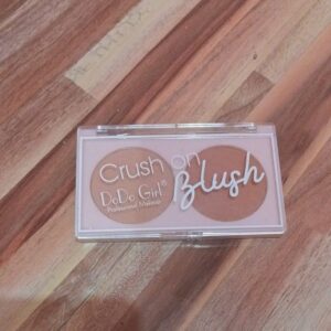 dodo-girl-crush-on-blush